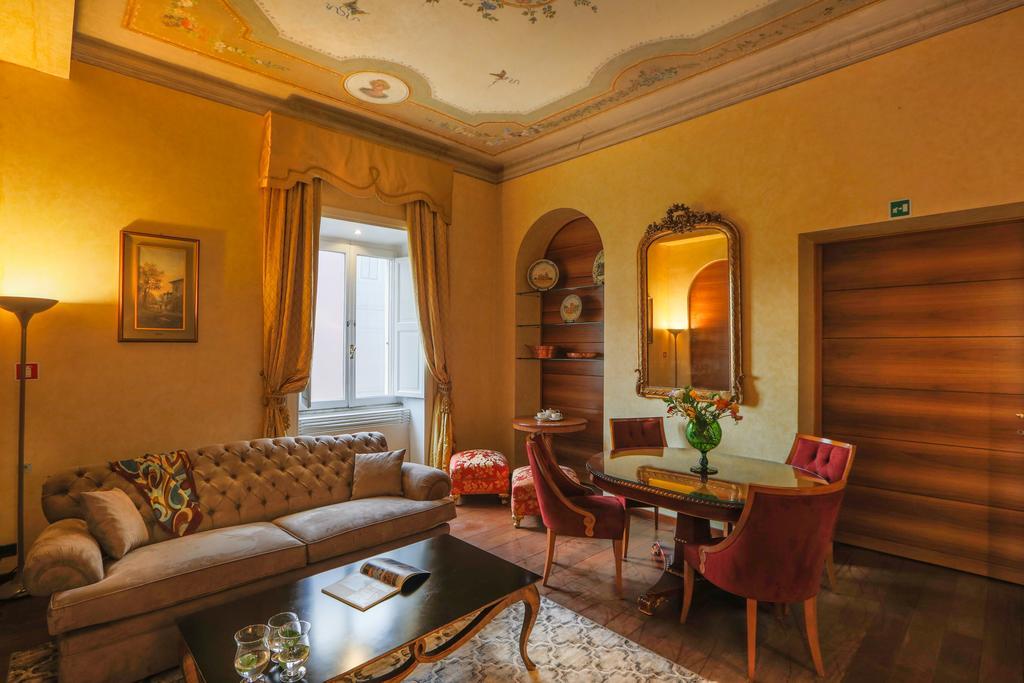 Prestigious Apartment Piazza Navona Rom Exteriör bild