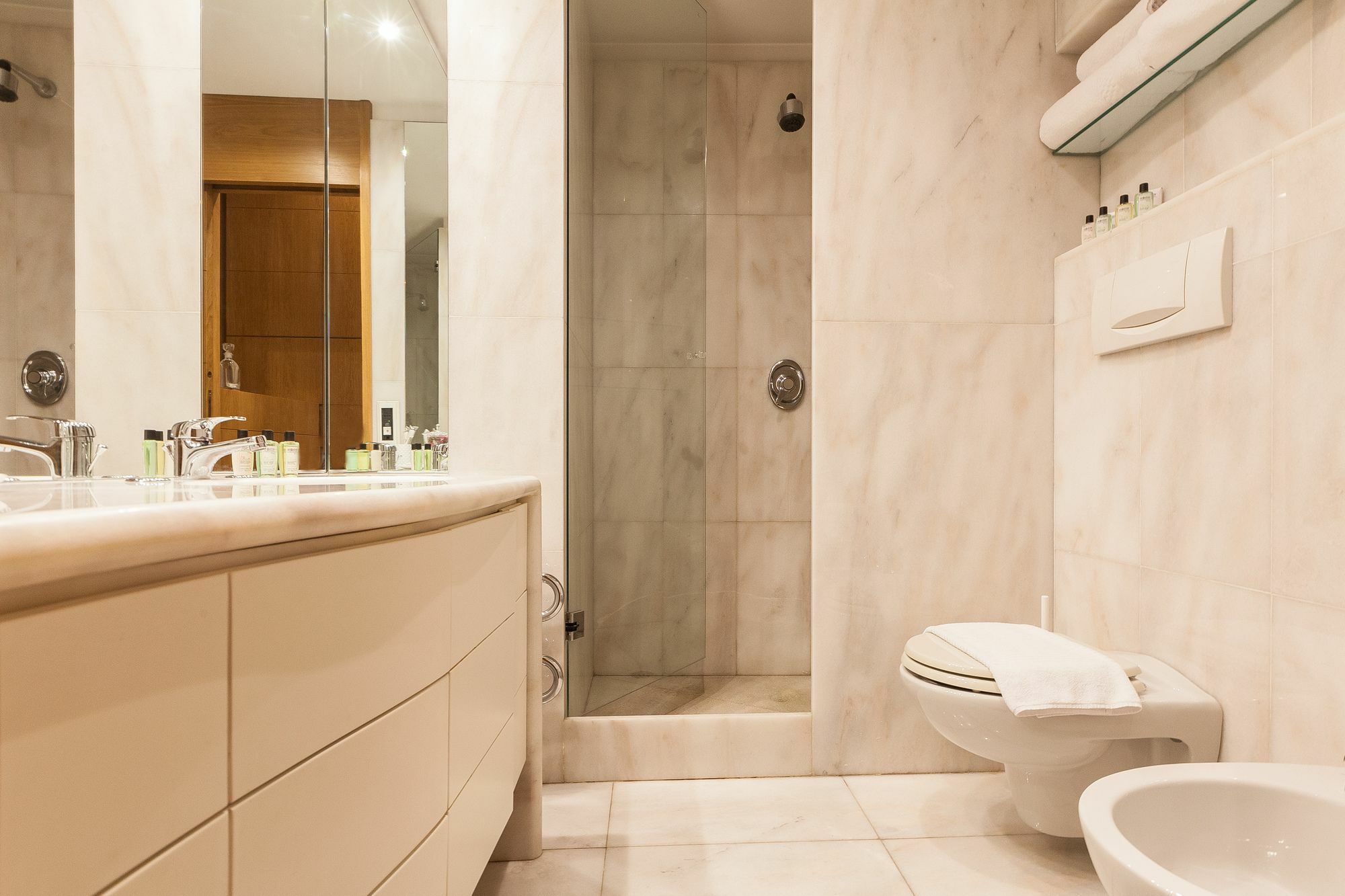 Prestigious Apartment Piazza Navona Rom Exteriör bild