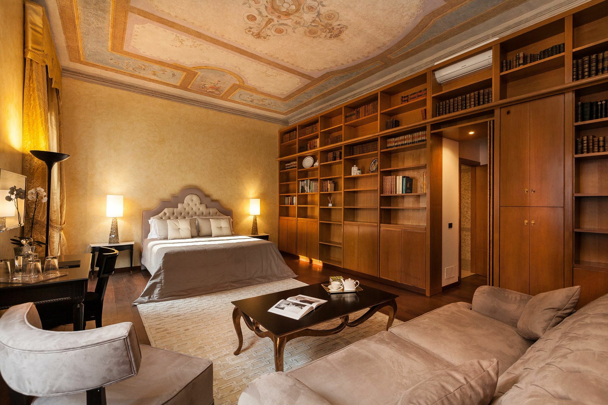 Prestigious Apartment Piazza Navona Rom Exteriör bild