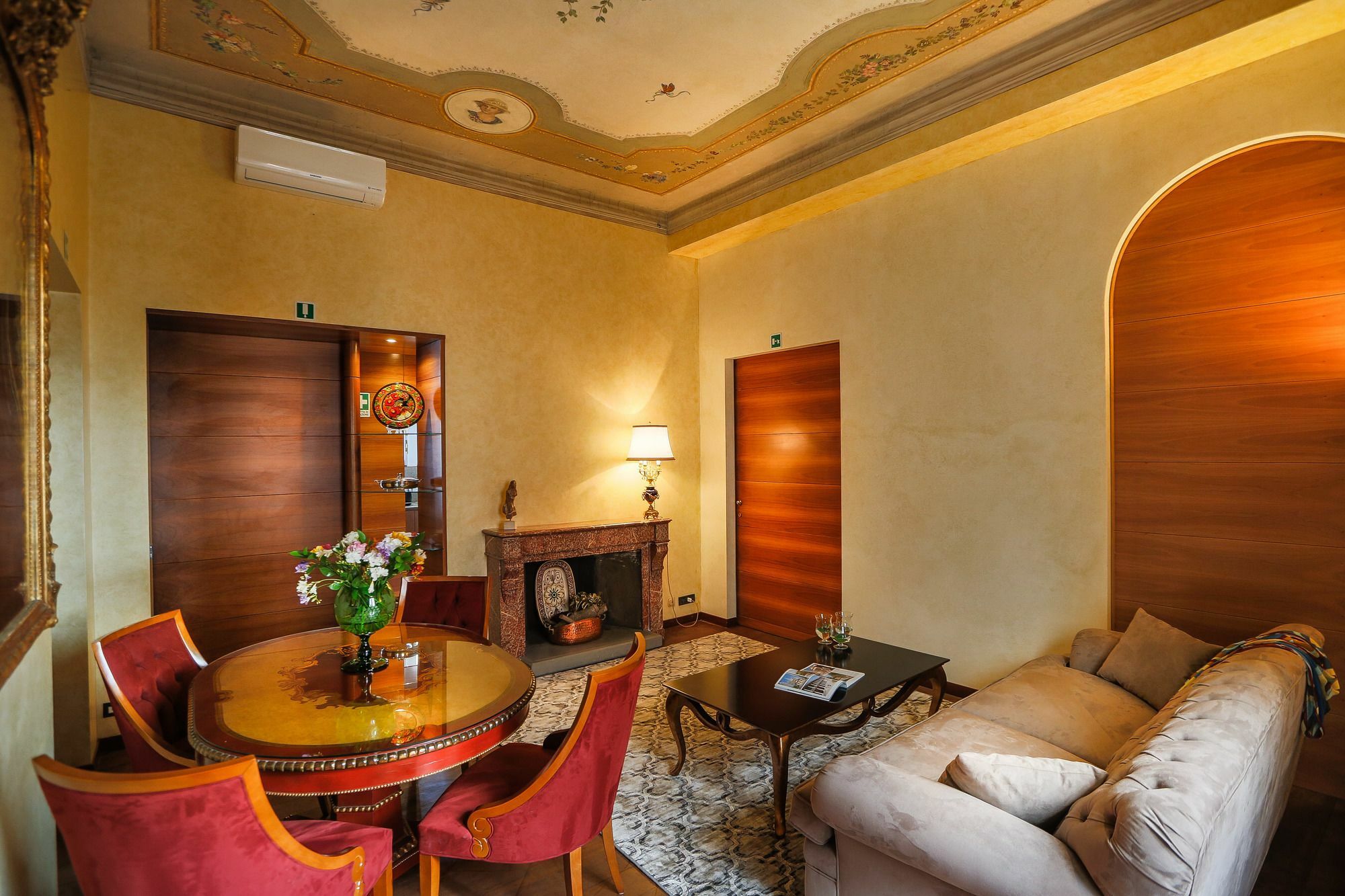 Prestigious Apartment Piazza Navona Rom Exteriör bild